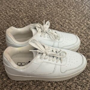 White Casual Sneakers